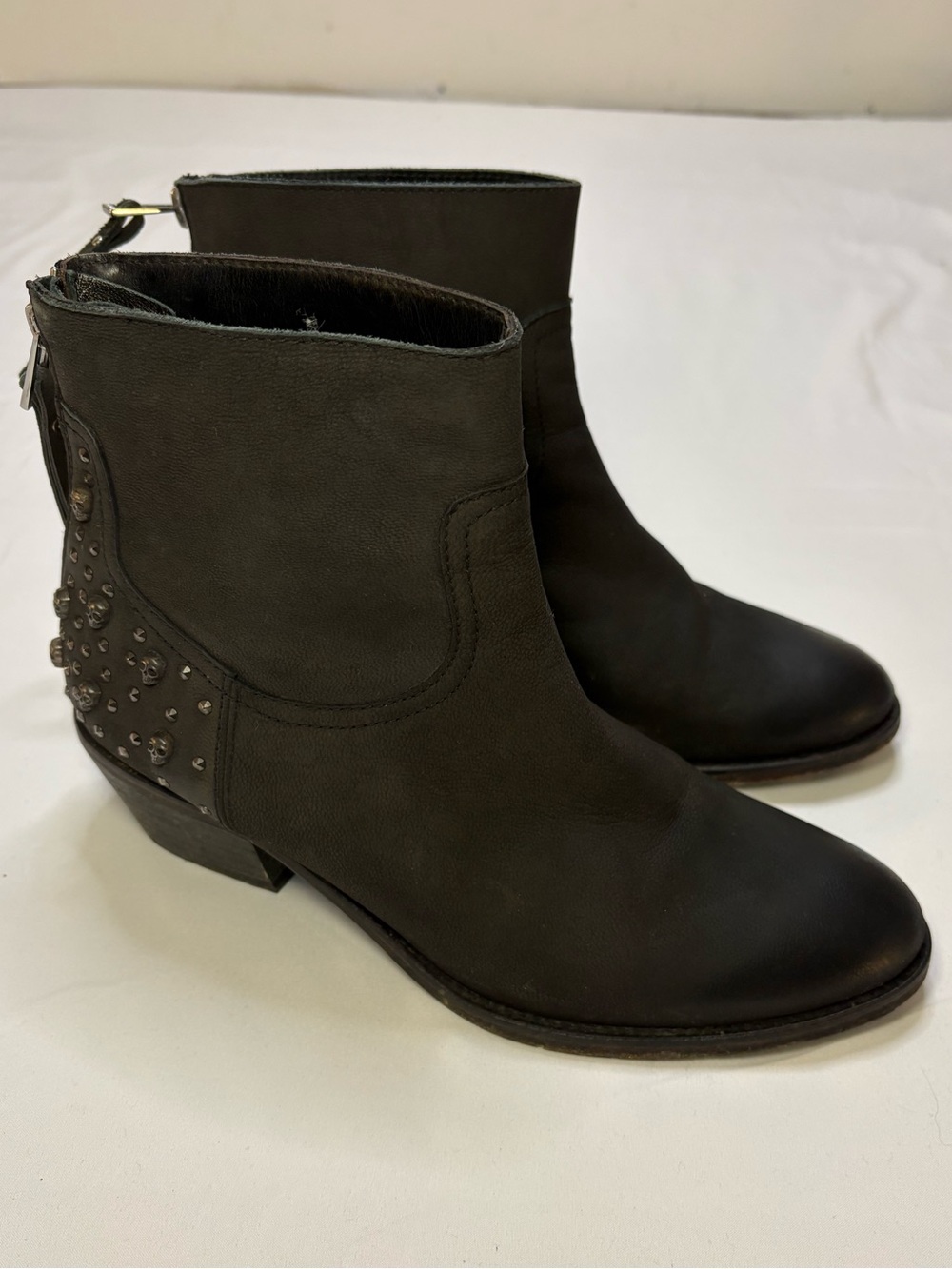 Zadig & Voltaire Teddy Black Leather Skull Studded Ankle Boots Women’s 39 - Picture 2 of 13